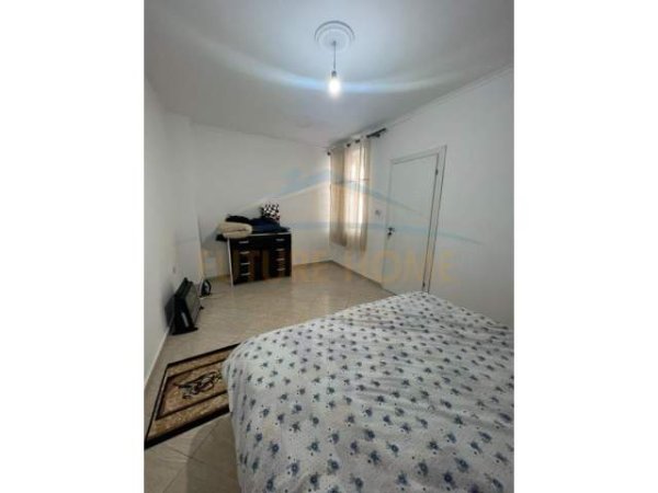 Tirane, jepet me qera shtepi 1 Katshe Kati 1, 170 m² 350 Euro (Allias)