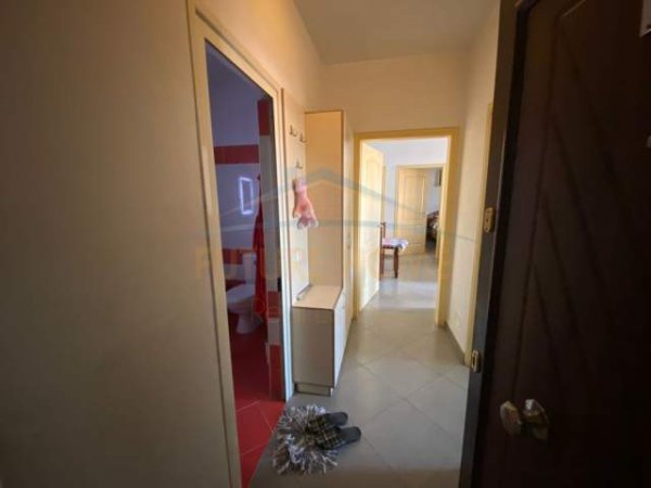 Tirane, shitet apartament Kati 6, 97 m² 107.000 Euro (unaza e re)