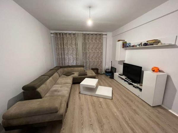 Tirane, jepet me qera apartament 2+1+BLK Kati 2, 100 m² 550 Euro (Rruga e Kavajes)