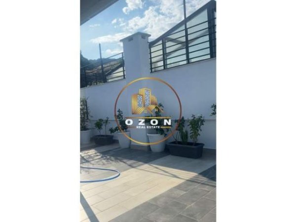 Tirane, jepet me qera Penthouse 3+1+A+BLK Kati 8, 80 m² 1.500 Euro (KODRA E DIELLIT)
