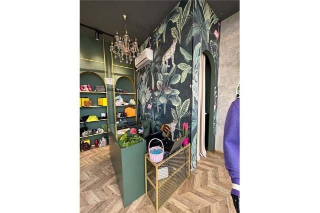 Tirane, jepet me qera dyqan Kati 0, 40 m² 800 Euro (Artan Lenja)
