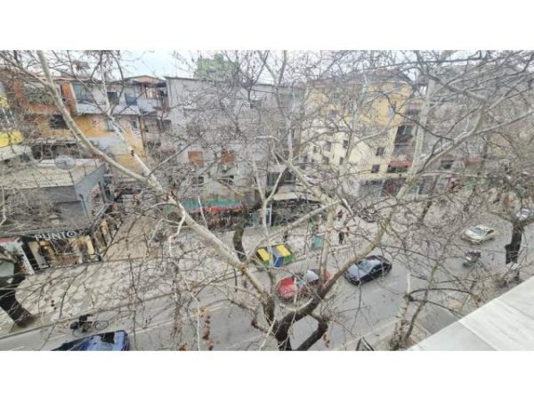 Tirane, shitet apartament 2+1 Kati 6, 101 m² 200.000 Euro