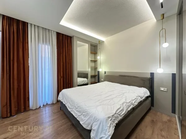 Tirane, jepet me qera apartament 2+1 Kati 3, 105 m² 750 € (Pallati me Shigjeta)