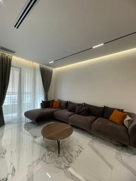 Tirane, jepet me qera apartament 2+1 Kati 6, 100 m² 1.300 € 