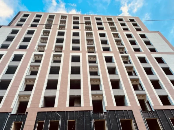 Tirane, shitet apartament 1+1 Kati 8, 97 m² 145.950 € (Fusha e Aviacionit)