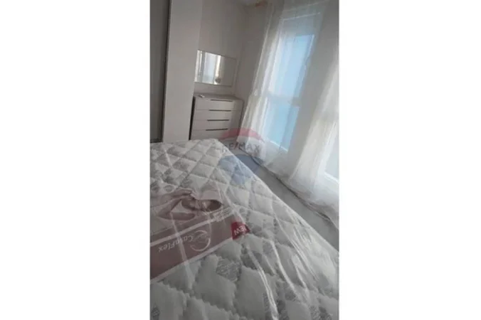 Tirane, jepet me qera apartament , 56 m² 450 € (Univers City)