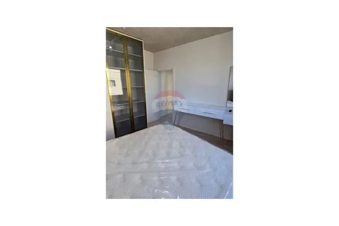 Tirane, jepet me qera apartament , 78 m² 570 € 