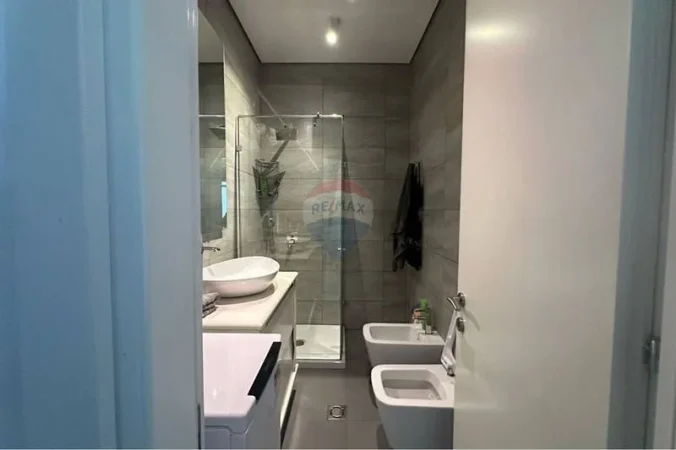 Tirane, jepet me qera apartament , 60 m² 650 € 