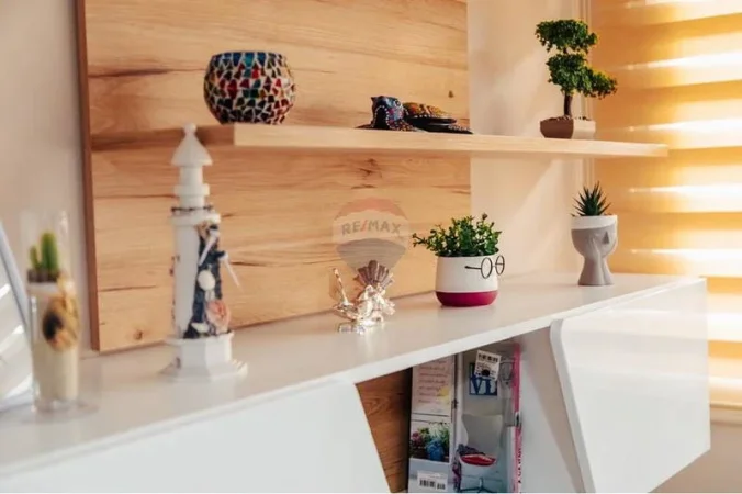 Tirane, jepet me qera apartament , 57 m² 600 € (Garda)