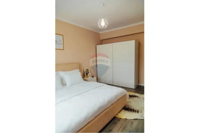 Tirane, jepet me qera apartament , 57 m² 700 € (Garda)