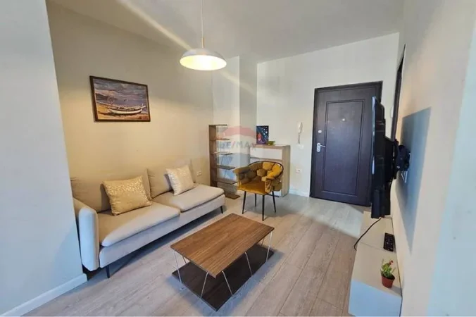 Tirane, jepet me qera apartament , 60 m² 520 € 