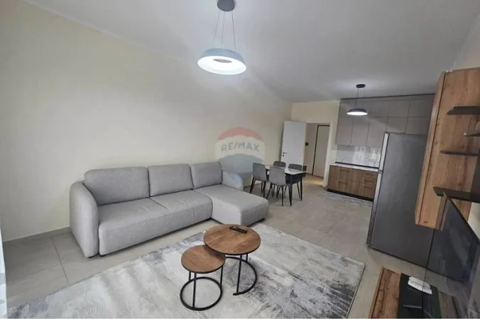Tirane, jepet me qera apartament , 93 m² 800 € 