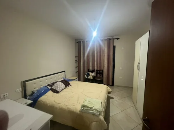 Tirane, jepet me qera apartament 2+1 Kati 3, 123 m² 500 € (Astir)