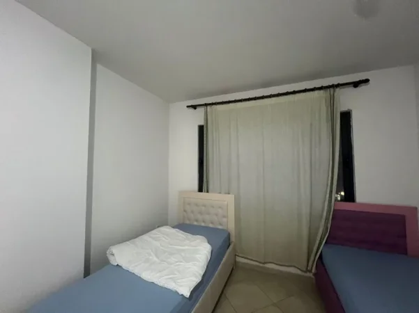 Tirane, jepet me qera apartament 2+1 Kati 3, 123 m² 500 € (Astir)