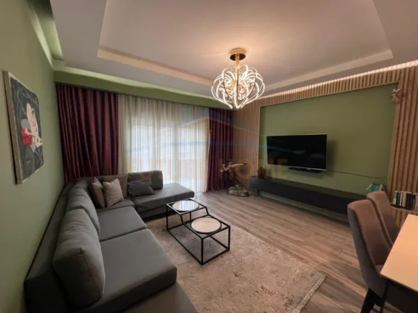 Tirane, jap me qera apartament 3+1+Ballkon Kati 1, 112 m² 1.000 € (Siri Kodra)