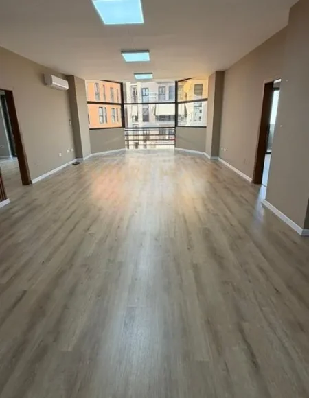 Qera, Apartament 2+1+2, Rruga e Kosovarëve, Tiranë