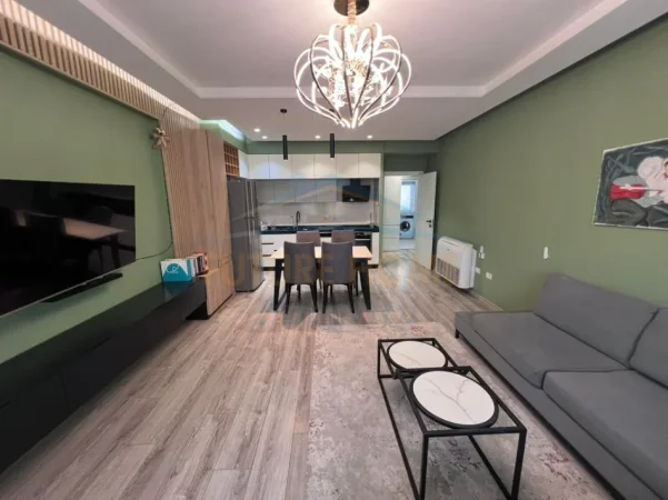 Tirane, jepet me qera apartament 3+1+Aneks+Ballkon Kati 1, 112 m² 1.000 € (SIRI KODRA, DIAMOND HOTEL)