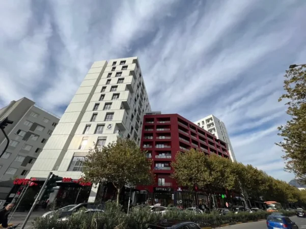 Tirane, shitet apartament 1+1 , 66 m² 145.000 € 