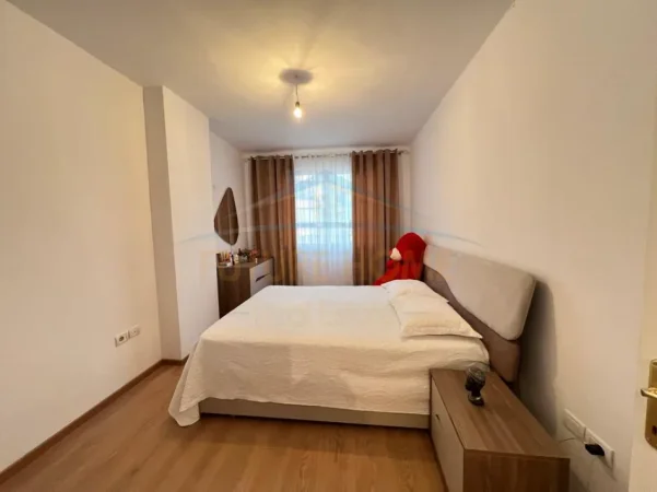 Tirane, shitet apartament 1+1 Kati 8, 71 m² 123.000 € (Kompleksi Fratari, Unaza e Re)