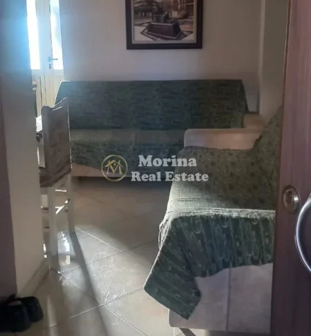 Tirane, jepet me qera apartament 1+1 Kati 2, 45 m² 290 € (Shkolla e Bashkuar)