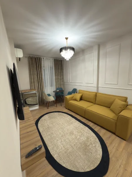 Tirane, jepet me qera apartament 2+1+Ballkon Kati 5, 80 m² 850 € (Rruga Islam Alla)