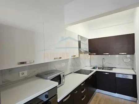 Durres, shitet apartament 2+1 Kati 3, 115 m² 180.000 € 