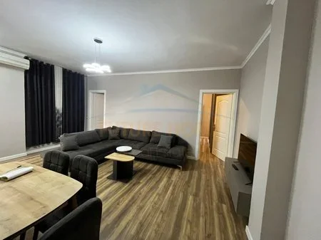 Durres, jepet me qera apartament 2+1 Kati 7, 80 m² 500 € 