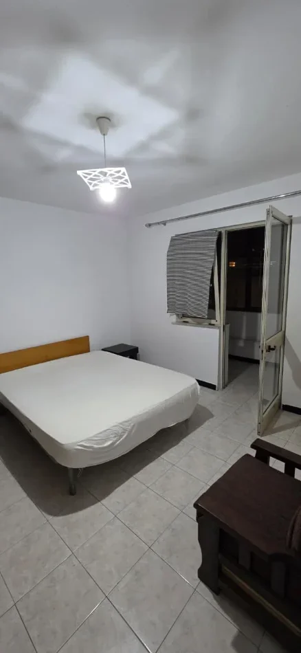 Tirane, shitet apartament 1+1 Kati 4, 52 m² 110.000 € (Brryli)