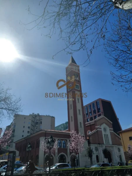 Tirane, jepet me qera garsonier 1+1 Kati 1, 30 m² 350 € (rruga e kavajes)