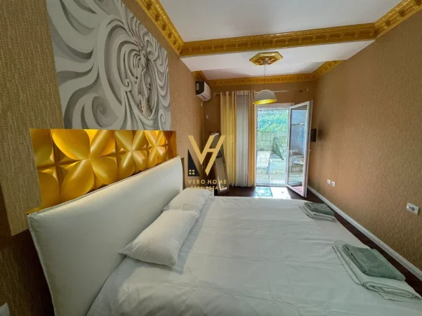 Tirane, jepet me qera apartament 2+1+Ballkon Kati 0, 140 m² 800 € (LIQENI I THATE)