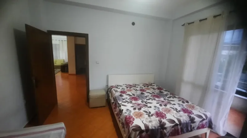 Jepet Apartament  3+1 me Qera ne Qytet Student afer Fakultetit te Ekonomise ,  500 € (Qytetet Student)