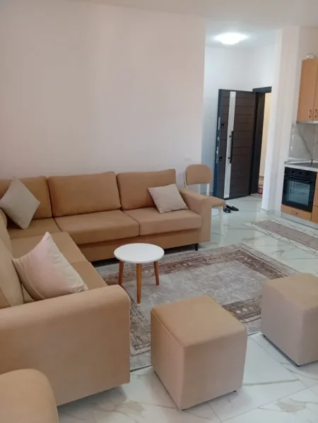 🏠 Jepet me Qira Super Apartament  1+1 , 5 Maj , pas Concordi , 500 Euro