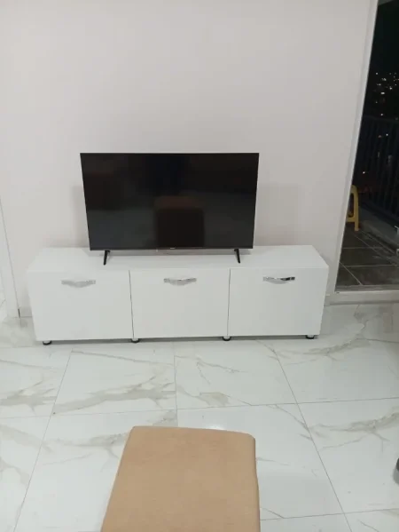 🏠 Jepet me Qira Super Apartament  1+1 , 5 Maj , pas Concordi , 500 Euro