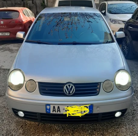 Tirane, shes makine Volkswagen Polo 1.4 Nafte, 2000€