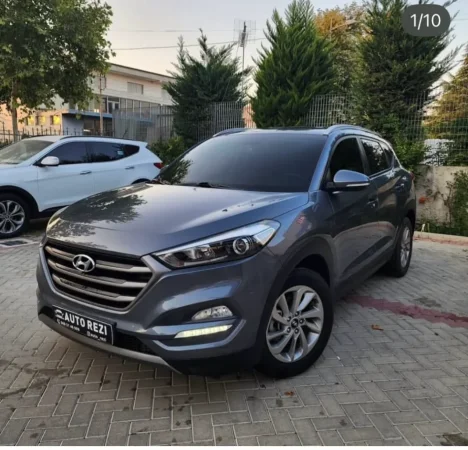 Fier, shes makine Hyundai Tucson Nafte, gri e erret automatik Klima 190.000 km 12.300 €