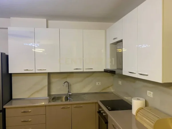 Tirane, shitet apartament 1+1 Kati 1, 66 m² 98.000 € 