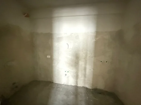 Tirane, shitet apartament 3+1 , 163 m² (Liqeni i Thatë)