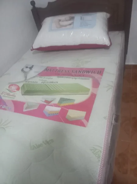 Tirane, jepet me qera garsonier Kati 2, 28 m² 300 € (afer Qytetit Sudenti Tirane.)