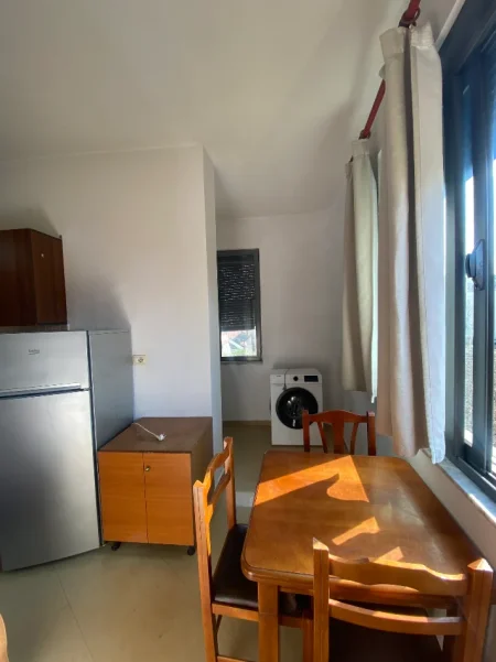 🏡 Jepet Apartament 1+1 me Qera te Rruga e Elbasanit