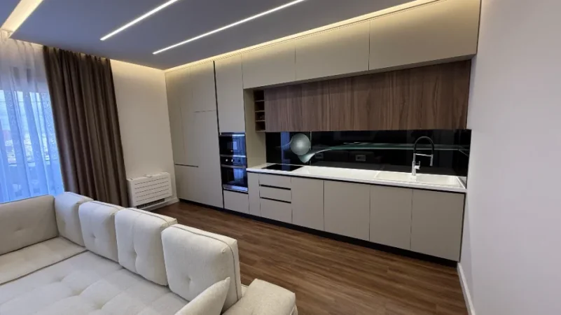 Tirane, jepet me qera apartament 2+1 Kati 1, 124 m² 1.000 € (Kodra e Diellit)