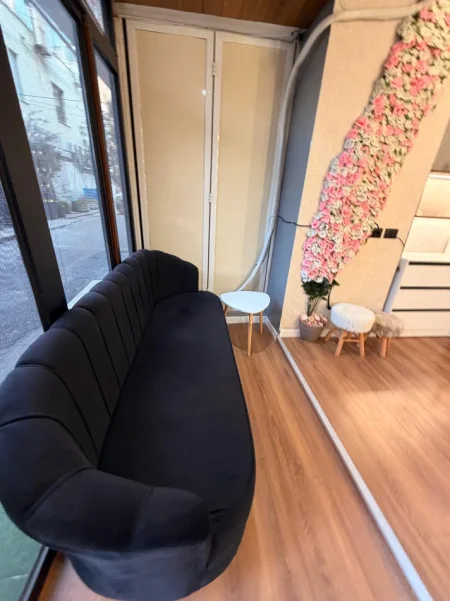 Tirane, shitet dyqan Kati 0, 18 m² (Ura e Nisharakut)