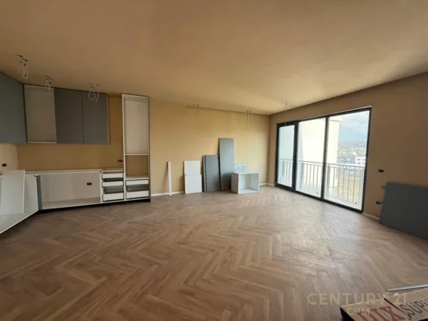 Tirane, shitet apartament 2+1 , 120 m² 295.000 € (Liqeni i Thate)