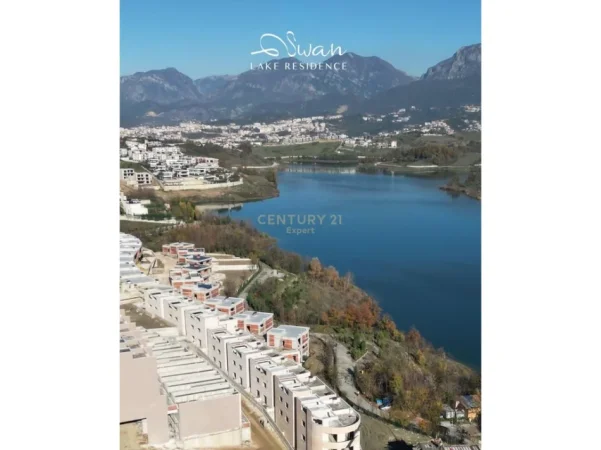 Tirane, shitet Vile 3+1 Kati 0, 311 m² 450.000 € 