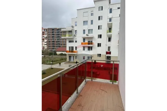 Tirane, shitet apartament , 102 m² 154.000 € 