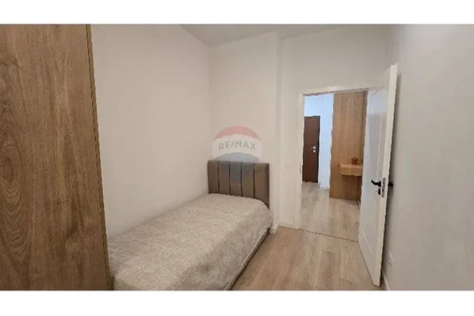 Tirane, jepet me qera apartament , 105 m² 1.501 € (Sheshi Skënderbej)