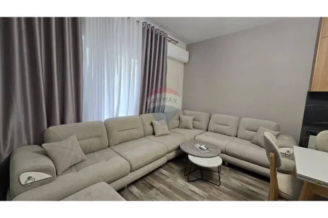 Tirane, jepet me qera apartament , 70 m² 730 € 