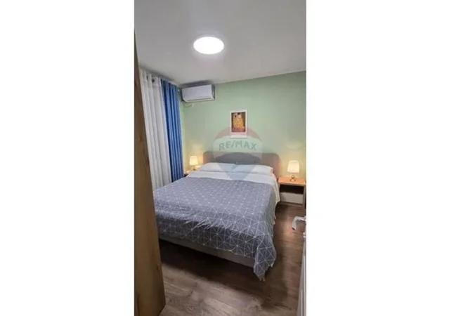 Tirane, jepet me qera apartament , 94 m² 830 € 