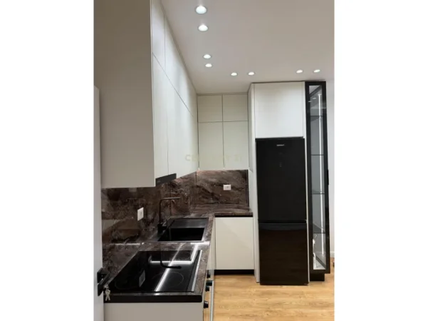 Tirane, shitet apartament 1+1 Kati 1, 55 m² 109.000 € (yzberisht besim alla)