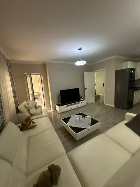 Tirane, shitet apartament 2+1+Ballkon Kati 5, 116 m² 235.000 € 