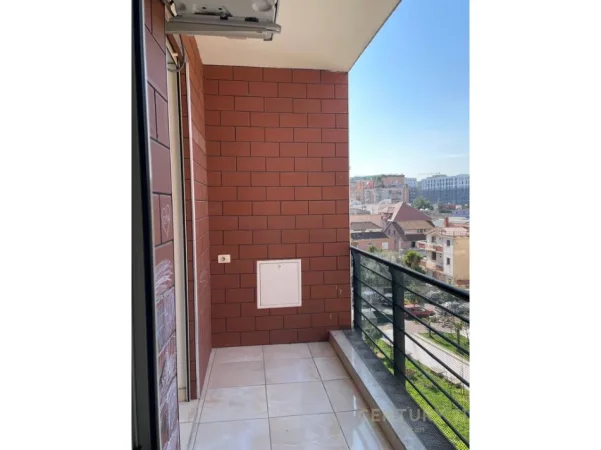 Tirane, jepet me qera apartament 1+1 Kati 3, 68 m² 500 € 